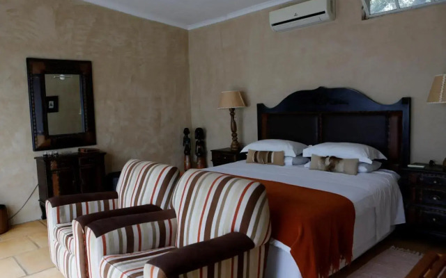 Sunset Lodge & Safaris