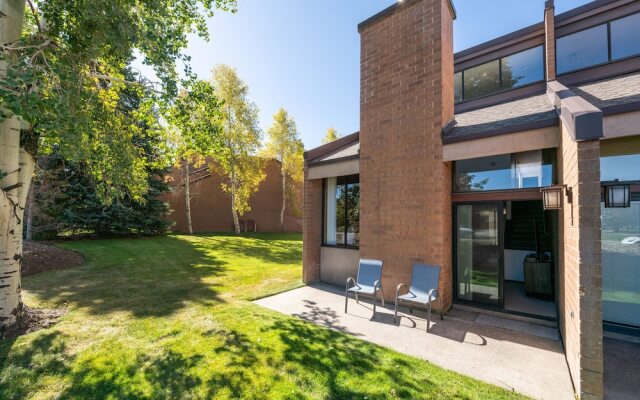 Park Avenue Condos by Park City Vacations