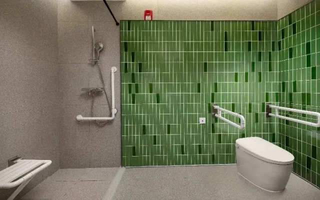 Holiday Inn Shanghai Pudong Airport
