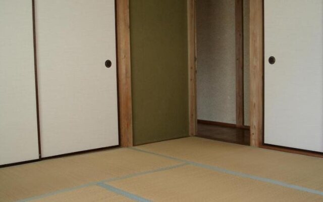 Tentsuku Guest House - Hostel