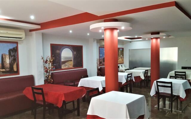 Sol Hotel
