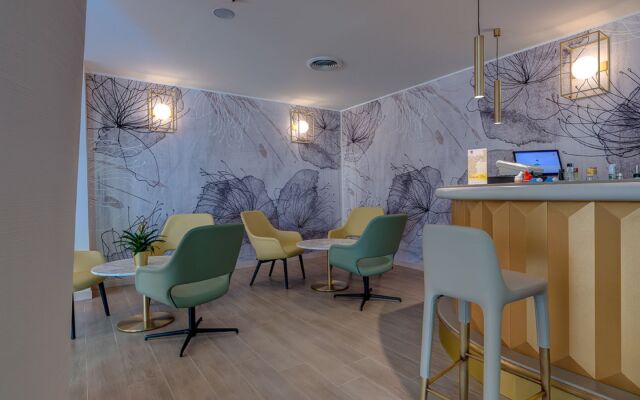 Hotel Antares