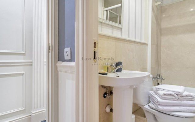 3 Bedrooms for 5 pax in Salamanca ( Padilla III )