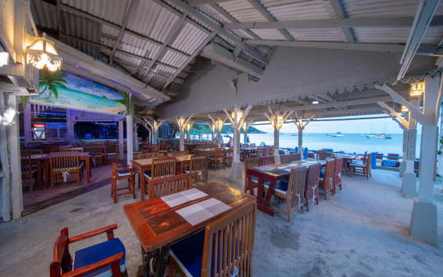 Bay Beach Resort