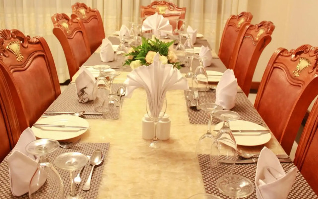 Hennessis Hotel