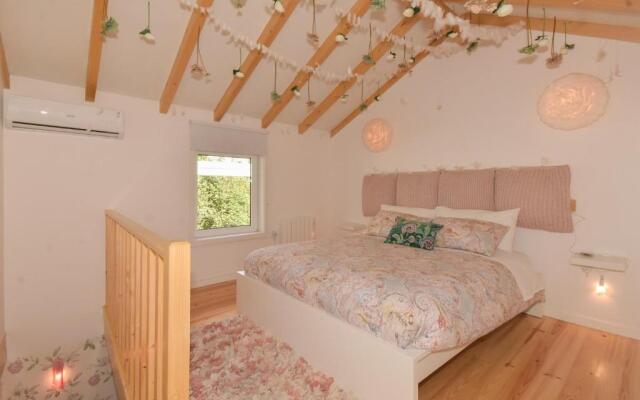 Rose Green Loft
