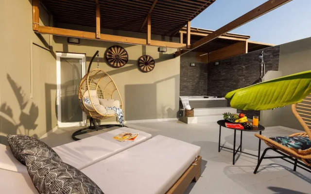 Hersonissos Beach Front Suites