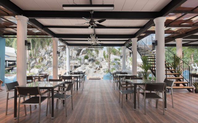 Mont blanc base camp khao yai