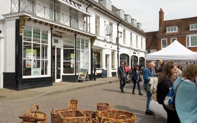 Miller Cottage a luxury 1550's cottage in the Historic centre of Saffron Walden