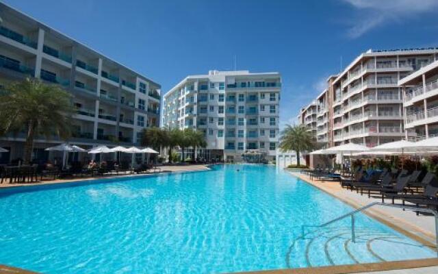 Grand Blue Condo 602 By Malai