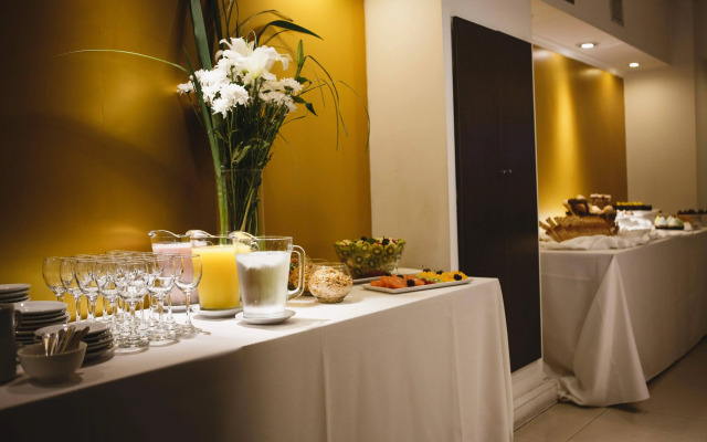 Ker Urquiza Hotel