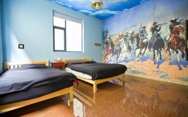Ru Yi Ping An Hostel