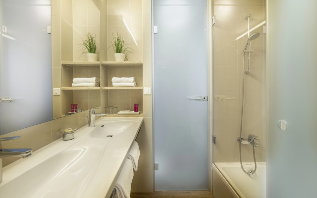 Valamar Collection Isabella Island Resort