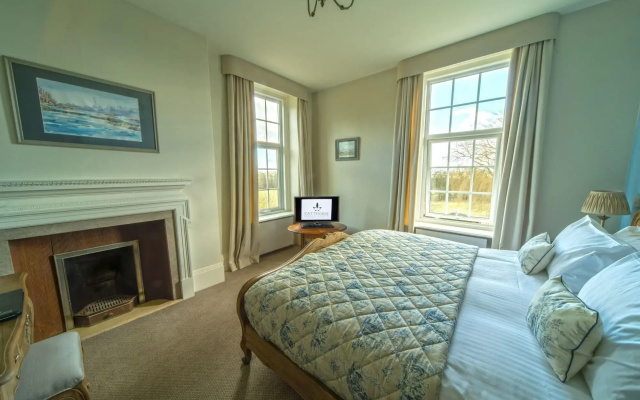Catthorpe Manor Estate