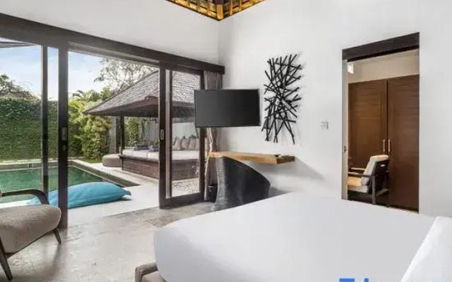 Villa Iris by BaliSuperHost