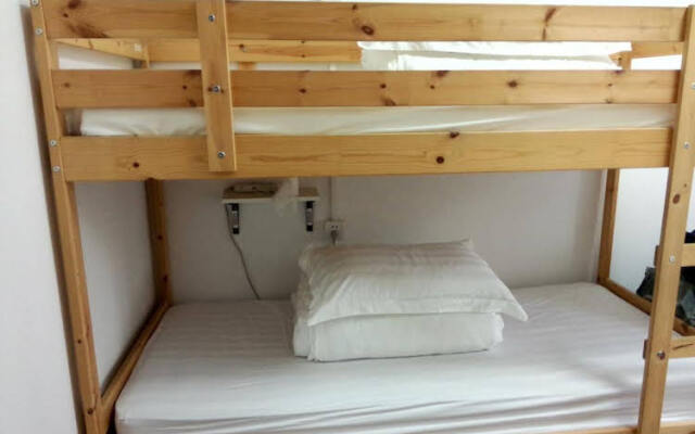 Journey House Youth Hostel