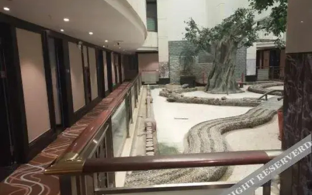 Xinjiang Hotel Heyuan