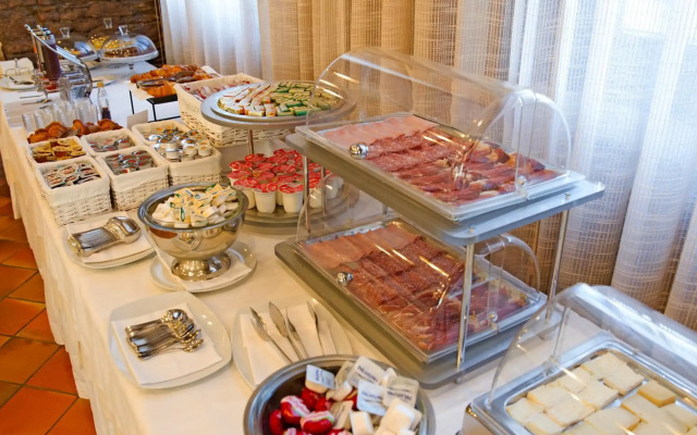 Hotel Ideal
