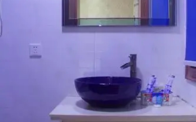 周庄邻水阁客栈