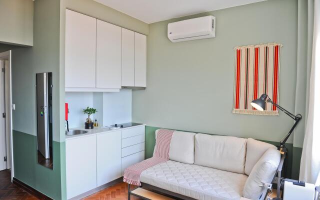 Expresso Martinis in Lisbon by Misha s Place 4c