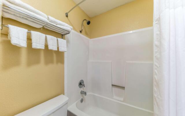 Quality Inn Glenpool - Tulsa