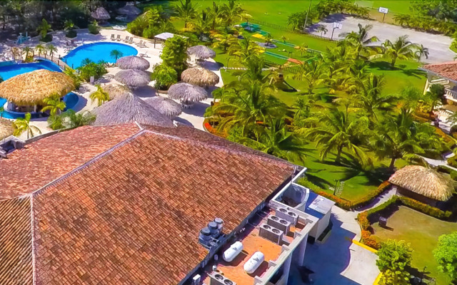 La Ensenada Beach Resort - All Inclusive