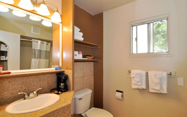 Pelican Inn Monterey