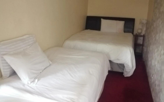 Naisar's Apartments Primrose,Johannesburg