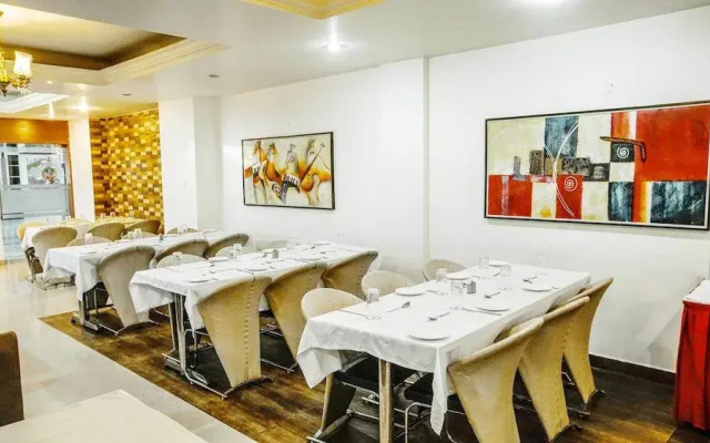 Hotel Subash International