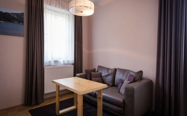 Studio Apartment on Turracherhohe Near Lake