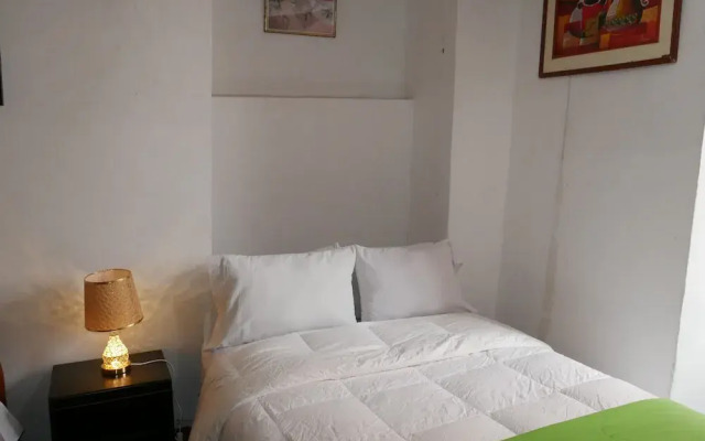 INTI PAQARINA Guest House