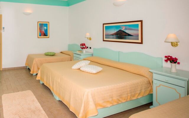 Hotel Ossidiana Stromboli Center