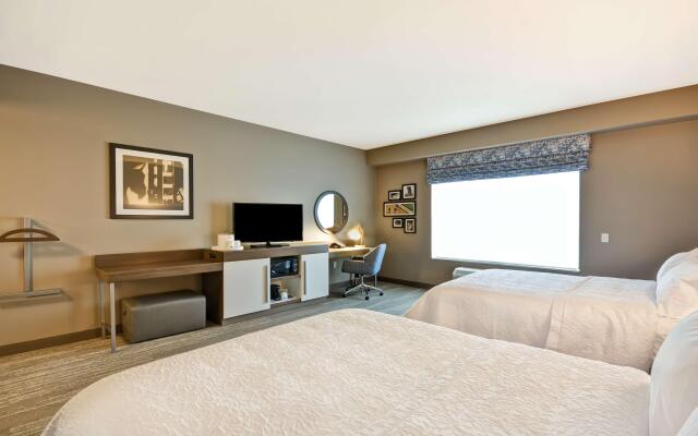 Hampton Inn Livonia Detroit