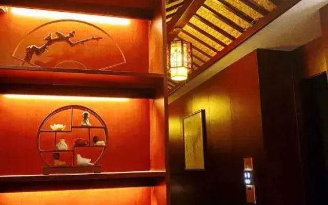 Fuyang Huaiwang Bieyuan Homestay (Raozhou Ancient Town Branch)