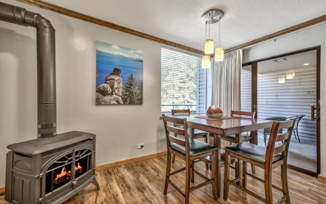 207 Lakeland - 1 Br Condo