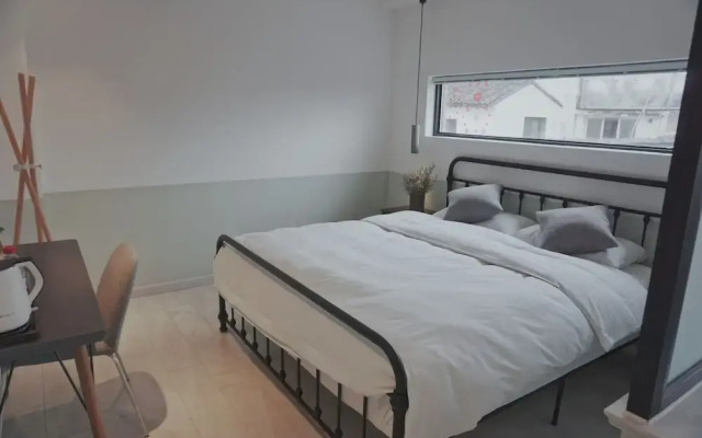 Suzhou Cloud Art Inn