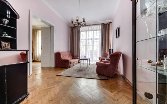 ROMANTIC Apartments - on Valova street