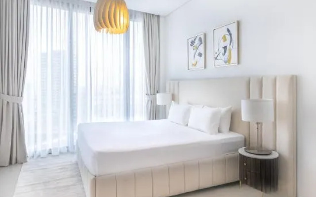 HomesGetaway - Modern 1 Bedroom in JBR The Address