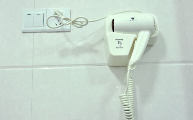 ZhanguaJiaJie Huluju Inn