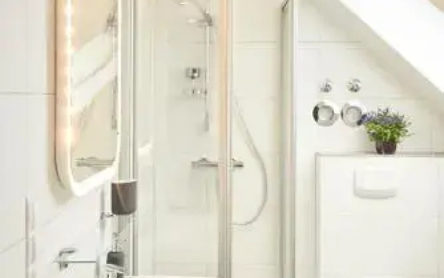 Airport And Messe Apartments