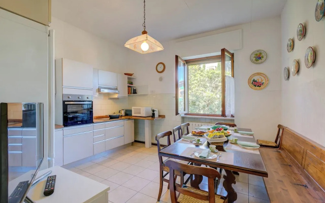 Blooming Villa Cos Lake View