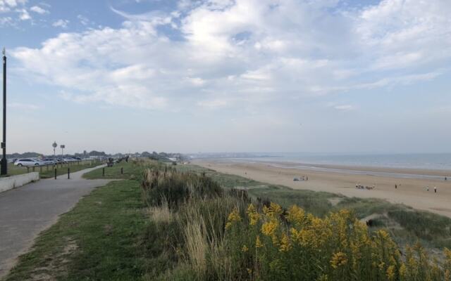 Captivating 2-bed Chalet