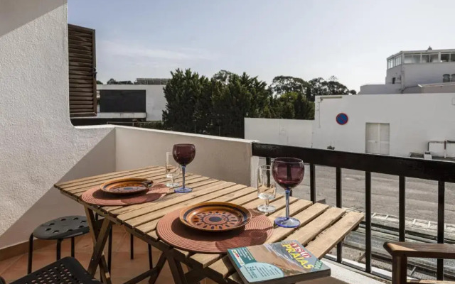 Hopstays Albufeira Casa do Zanão - 100m beach apartment