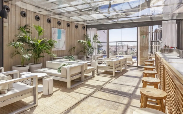 Hotel Urban, a Small Luxury Hotel of the World