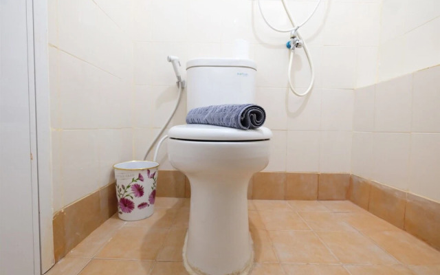 Best Price & Comfy Bassura City Apartment