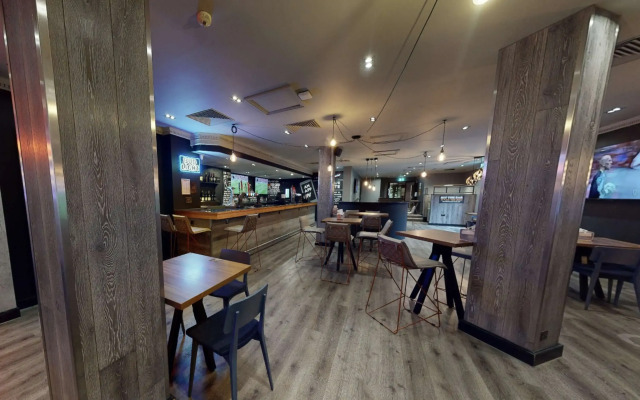Village Hotel Swindon