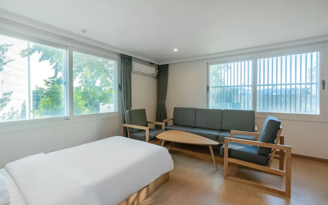 Sun Beach Hotel