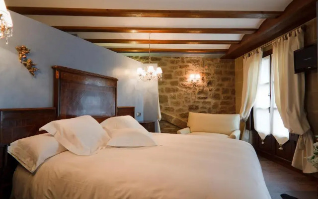 Hospedería de los Parajes