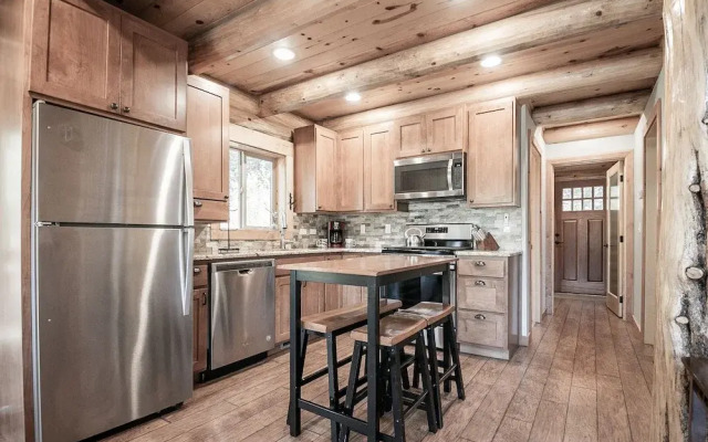 Bearfoot Chalet