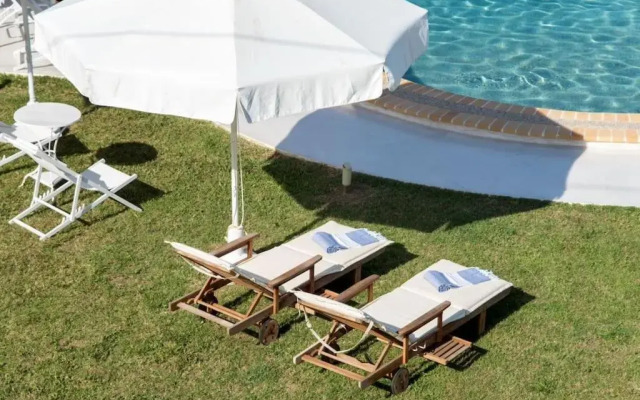 Family Maisonette with pool #5